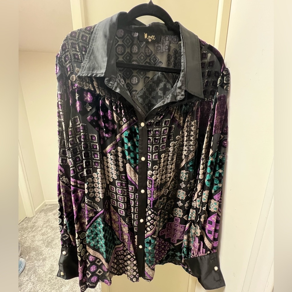 From Impressions online boutique